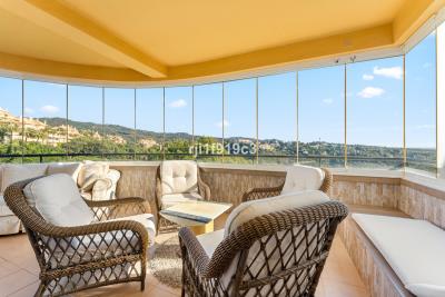 13-5fd73dea700db77384c091ca9818b1a9