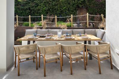 8-e64a9055bba3e77ac8aca3b893cdf826