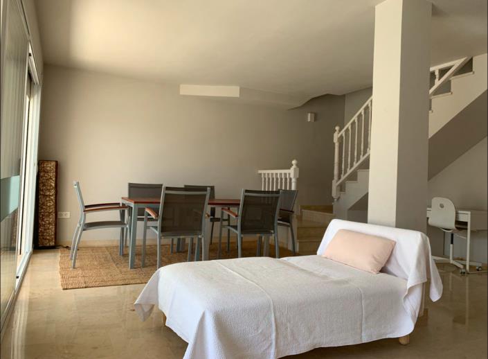 Image No.8-4 Bed Apartment for sale