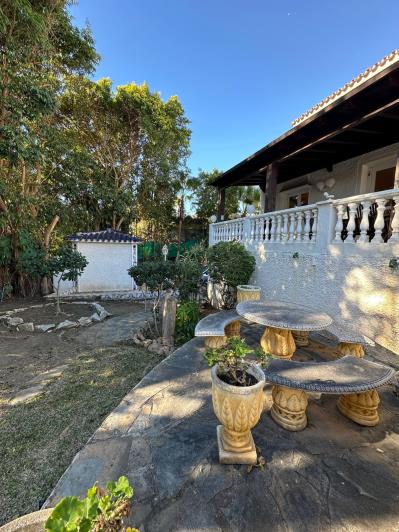 Image No.48-5 Bed Villa / Detached for sale