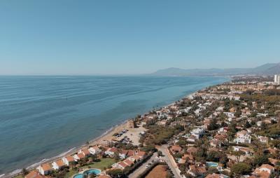 13-5fd73dea700db77384c091ca9818b1a9