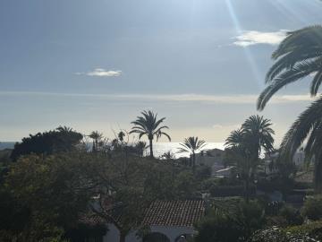 8-e64a9055bba3e77ac8aca3b893cdf826