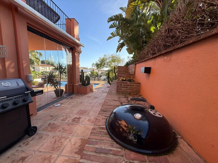 Image No.33-3 Bed Villa / Detached for sale