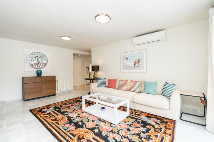 Image No.6-4 Bed Villa / Detached for sale