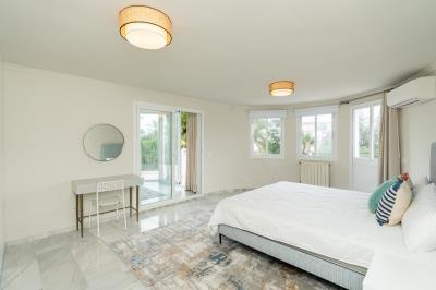 13-5fd73dea700db77384c091ca9818b1a9