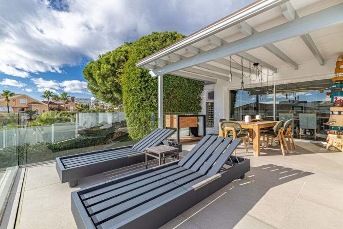 Image No.3-5 Bed Villa / Detached for sale