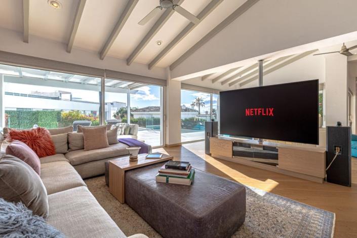 Image No.9-5 Bed Villa / Detached for sale