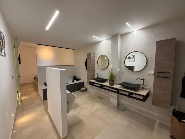 Image No.2-Appartement de 2 chambres à vendre à Riviera del Sol