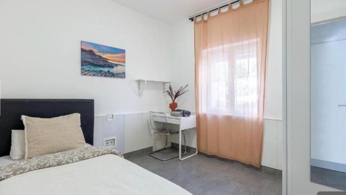 Image No.9-3 Bed Apartment for sale