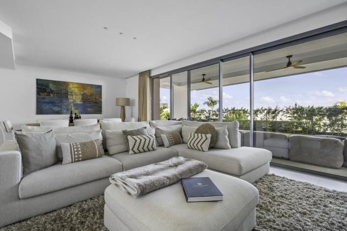 Image No.9-3 Bed Apartment for sale