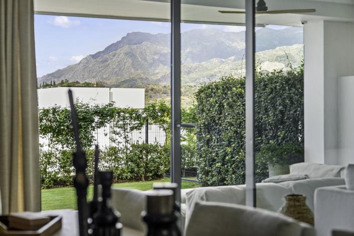 Image No.21-3 Bed Apartment for sale