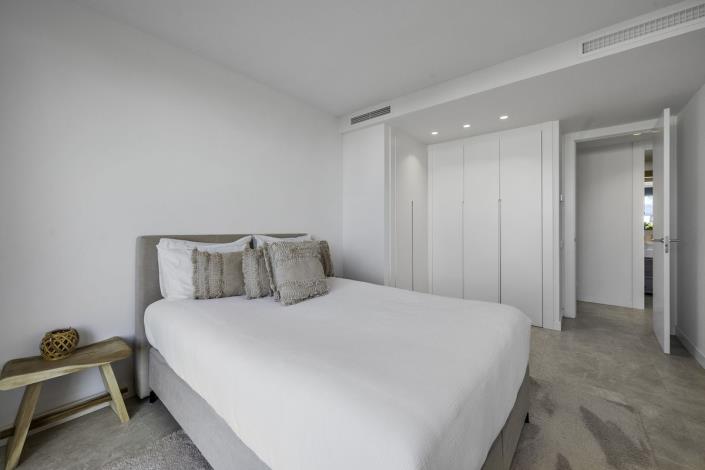 Image No.28-3 Bed Apartment for sale