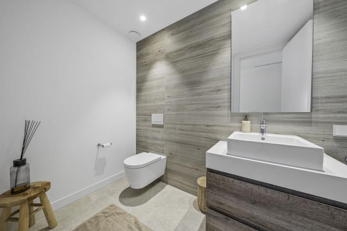 Image No.33-3 Bed Apartment for sale