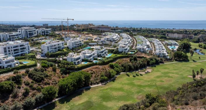 Image No.36-3 Bed Apartment for sale