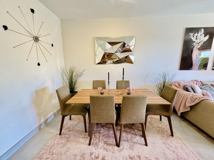 Image No.8-2 Bed Apartment for sale