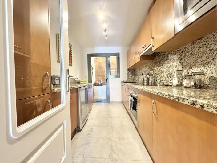 Image No.18-2 Bed Apartment for sale