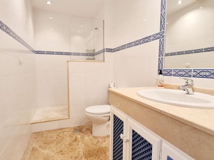 Image No.11-3 Bed Apartment for sale