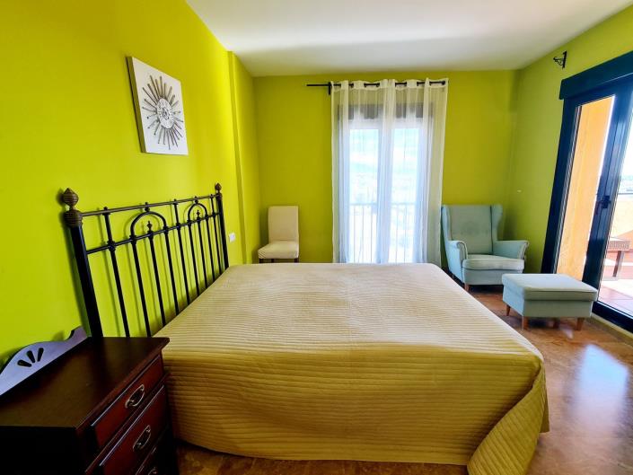 Image No.16-3 Bed Apartment for sale