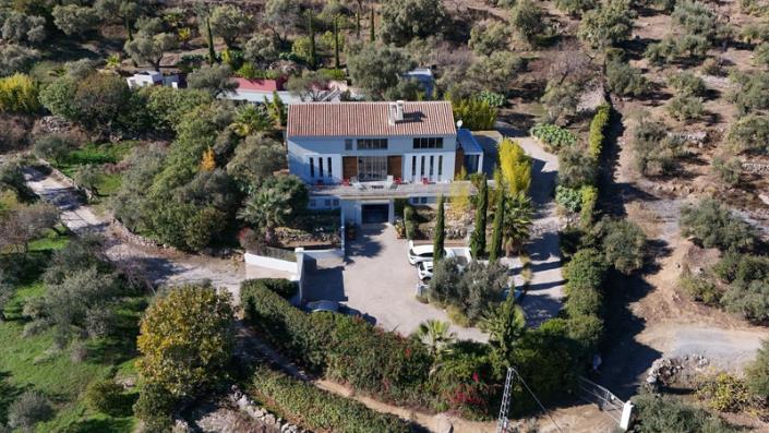 Image No.5-Villa / Détaché de 4 chambres à vendre à Monda