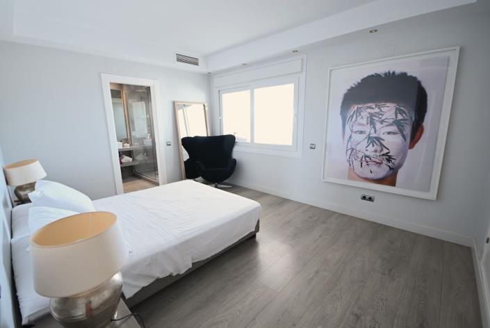 Image No.10-2 Bed Apartment for sale