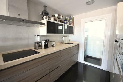 13-5fd73dea700db77384c091ca9818b1a9