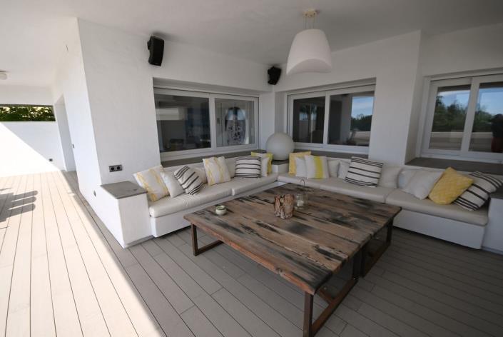 Image No.21-2 Bed Apartment for sale