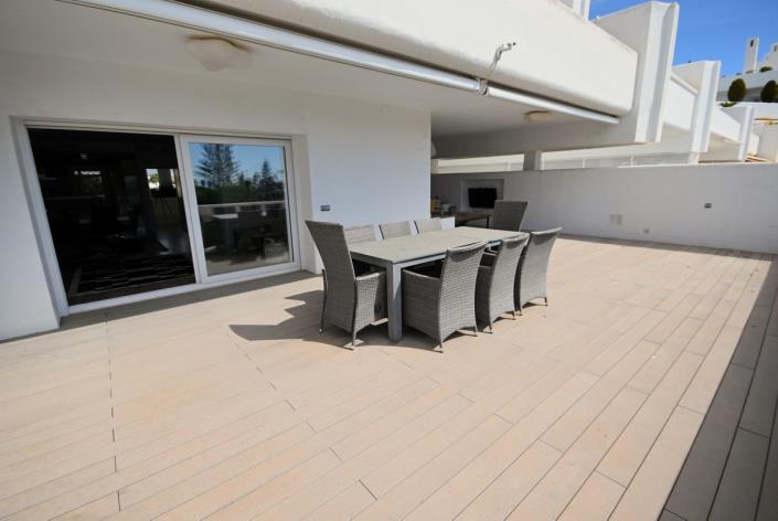 Image No.23-2 Bed Apartment for sale