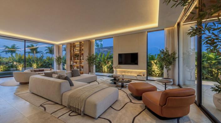 Image No.8-5 Bed Villa / Detached for sale