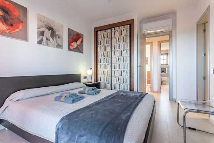 Image No.12-3 Bed Penthouse for sale