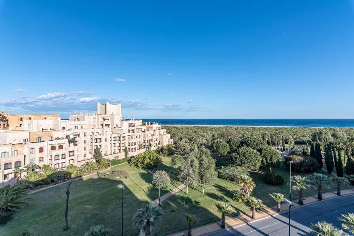 Image No.25-3 Bed Penthouse for sale