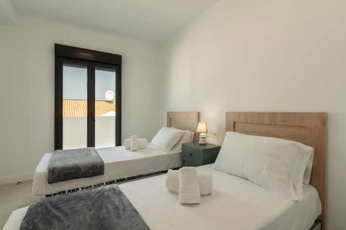 Image No.21-2 Bed Duplex for sale