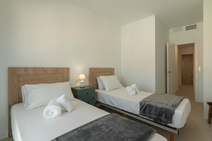 Image No.22-2 Bed Duplex for sale