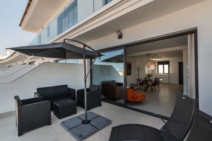 Image No.25-2 Bed Duplex for sale