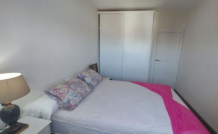 Image No.27-2 Bed Flat for sale