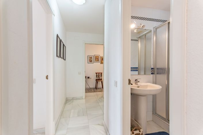 Image No.17-3 Bed Flat for sale