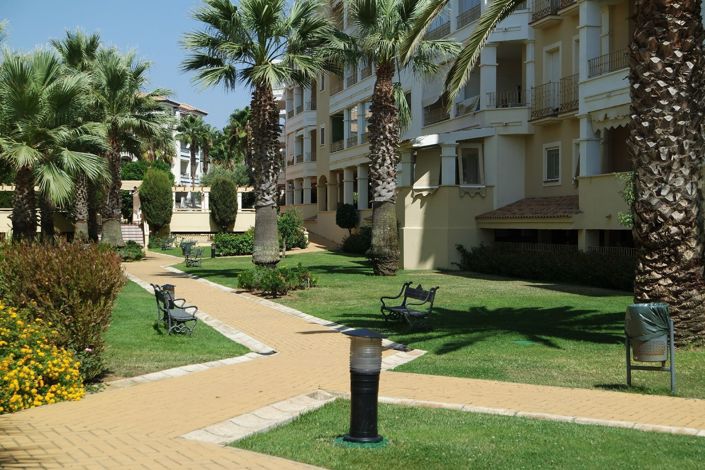 Image No.41-3 Bed Flat for sale