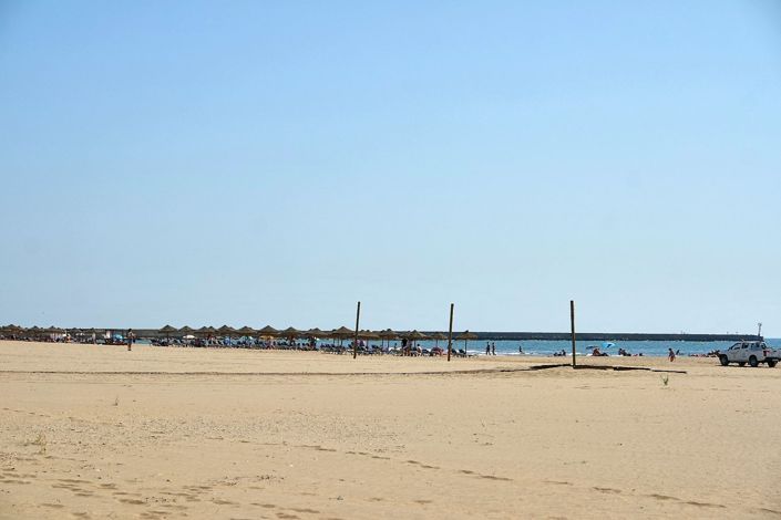 Image No.47-3 Bed Flat for sale