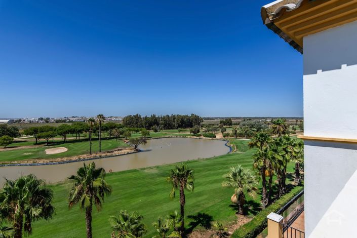 Image No.32-2 Bed Flat for sale