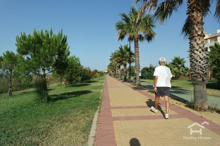 Image No.31-2 Bed Flat for sale