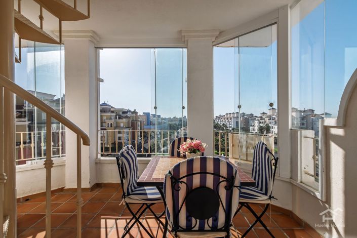 Image No.6-2 Bed Flat for sale