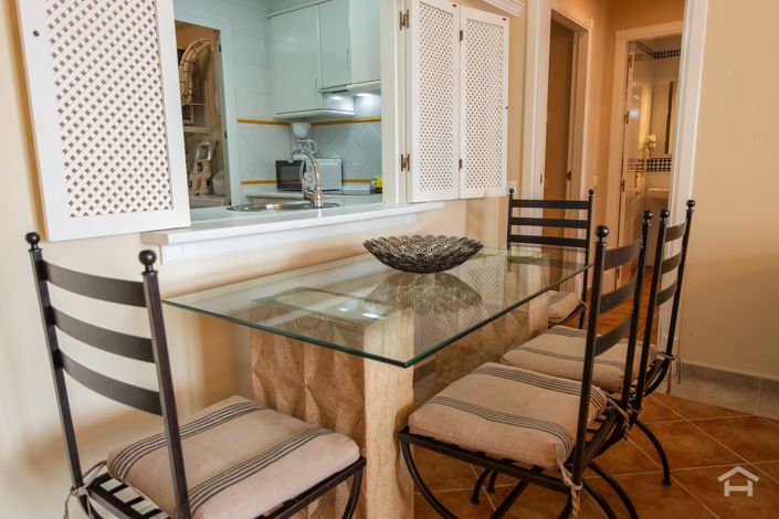 Image No.10-2 Bed Apartment for sale