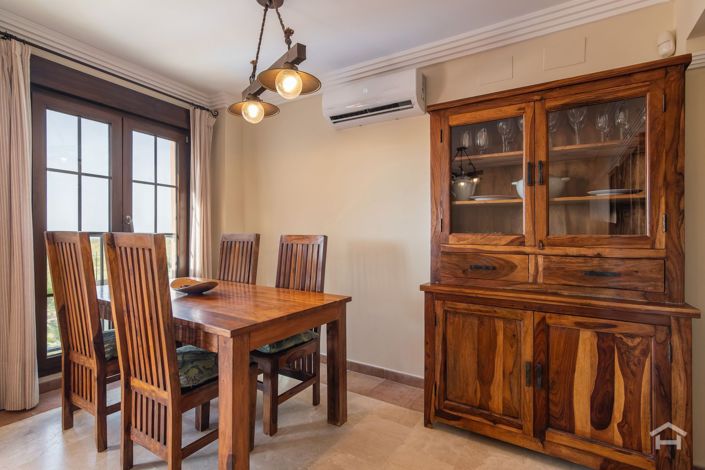 Image No.20-2 Bed Flat for sale