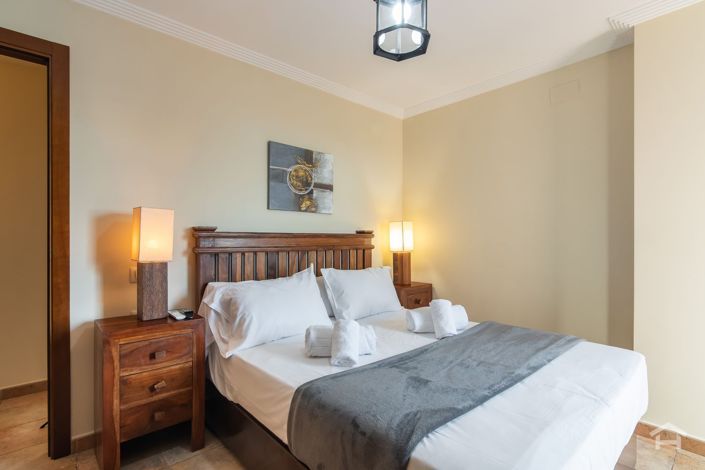 Image No.29-2 Bed Flat for sale