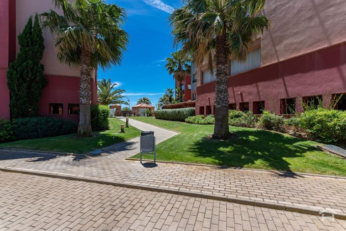 Image No.39-2 Bed Flat for sale