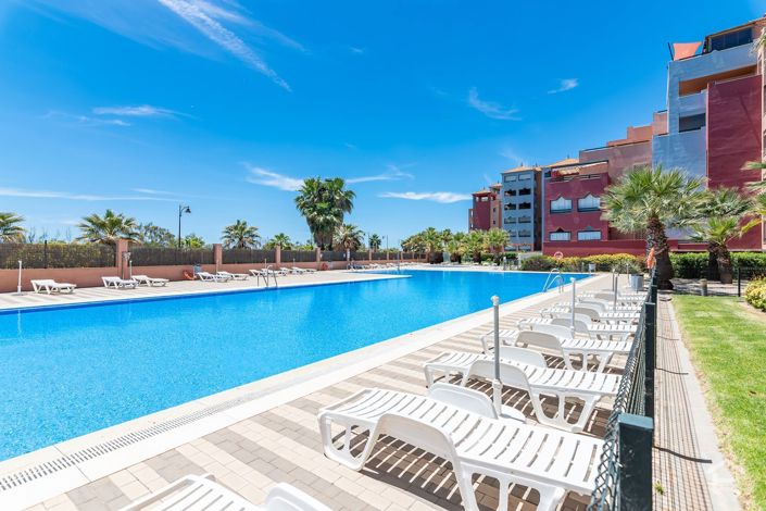 Image No.41-2 Bed Flat for sale