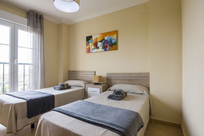 Image No.15-3 Bed Flat for sale