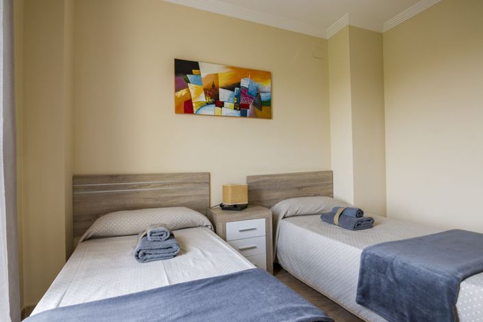 Image No.16-3 Bed Flat for sale