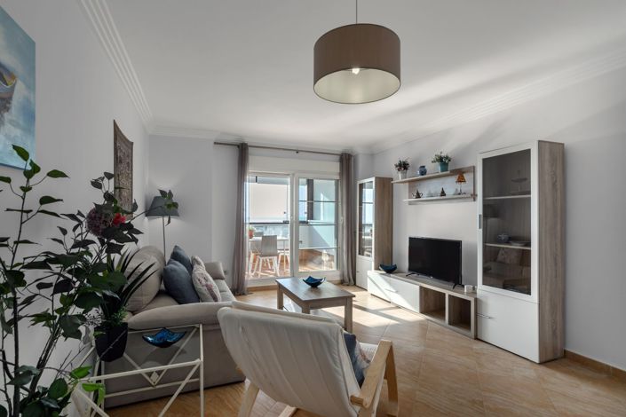 Image No.3-3 Bed Flat for sale