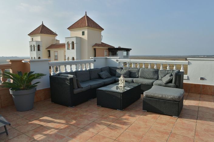 Image No.38-3 Bed Flat for sale