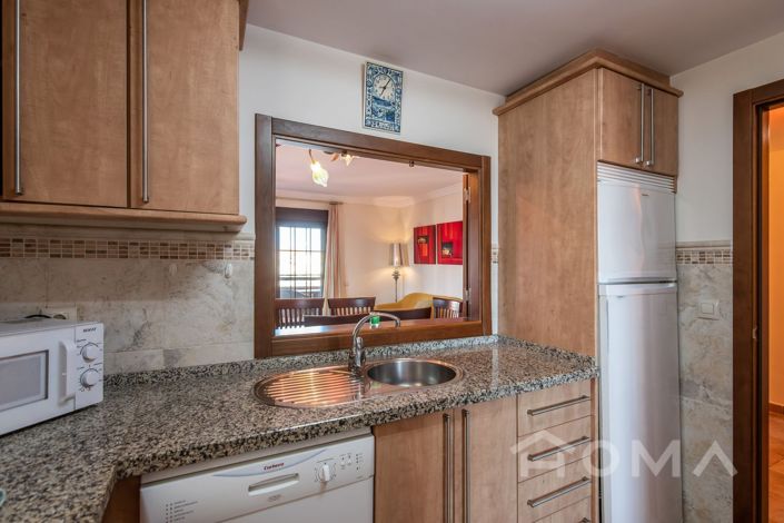 Image No.18-2 Bed Flat for sale